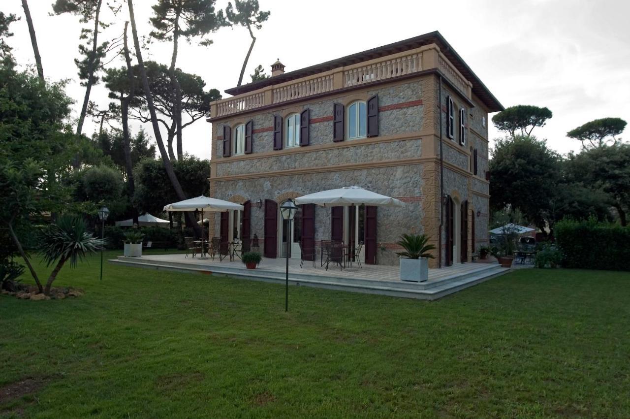 Villa Signori Marina di Pietrasanta Eksteriør billede