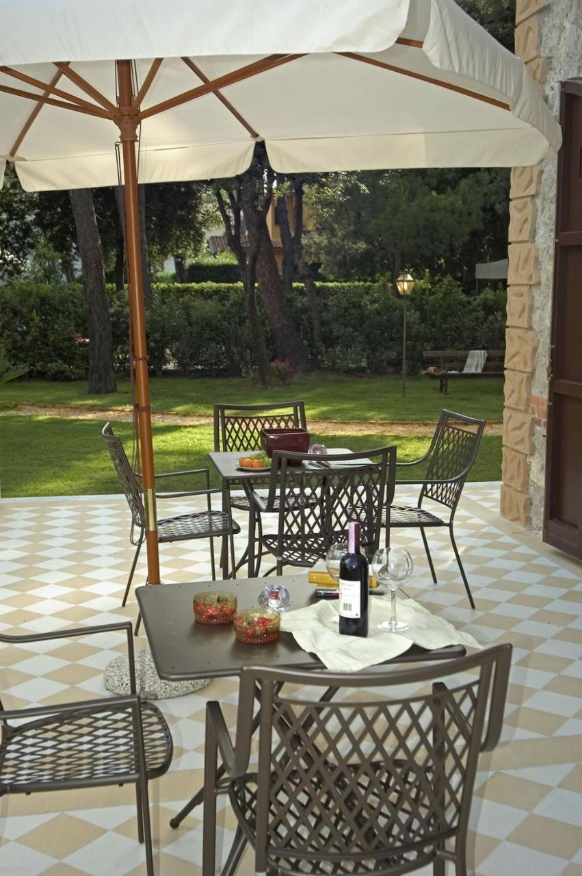 Villa Signori Marina di Pietrasanta Eksteriør billede